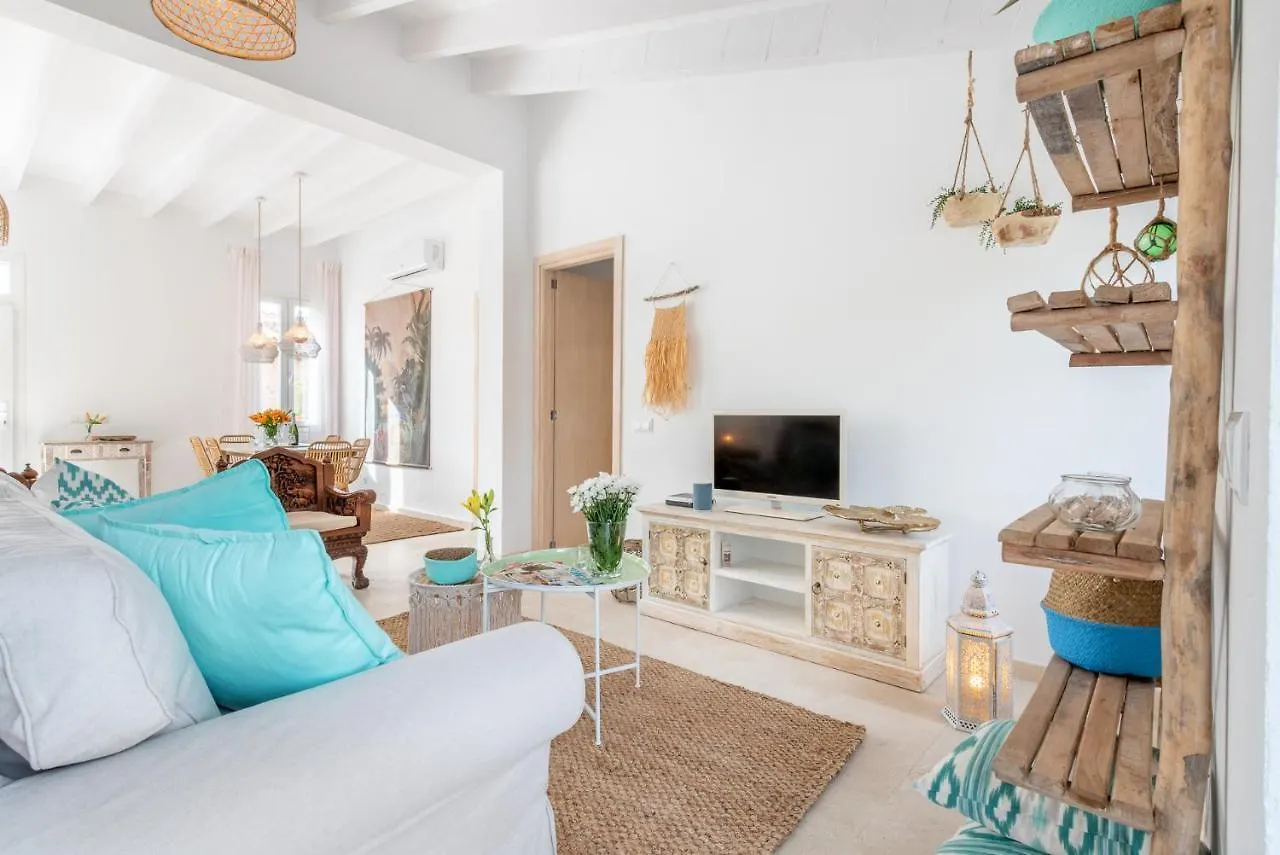 Can Torres: Your Charming Home In Mallorca Portol